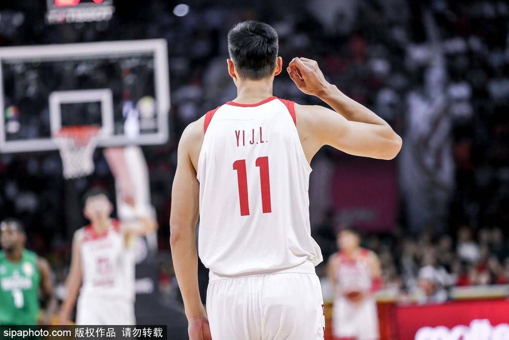 今日NBA重要伤停08:30 太阳 VS 猛龙杜兰特：出战格雷森-阿伦、利特尔、比尔、达米恩-李 ：缺席科洛克：缺席09:00 爵士 VS 灰熊奥利尼克、克拉克森：可能出战邓恩、马尔卡宁：缺席拉拉维亚、蒂尔曼、肯纳德、斯马特、亚当斯、莫兰特、布兰登-克拉克：缺席09:00 76人 VS 鹈鹕豪斯、乌布雷：缺席麦科勒姆、：出战南斯、马特-里安、特雷-墨菲：缺席10:00 火箭 VS 掘金范弗利特、泰特、阿门-汤普森、奥拉迪波：缺席约基奇、阿隆-戈登、贾马尔-穆雷：出场成疑弗拉特科-坎卡：缺席11:00 快船 VS 国王梅森-普拉姆利、波士顿：缺席基根-穆雷：出场成疑莱恩：缺席专家推荐【周教练】足球12中9 带来11月30日早间9:30哥伦甲 卡利体育会 VS 托利马【易球胜】足球5中4 带来11月30日早间09:06墨联 利昂 VS 墨西哥美洲队【朱立宇】篮球10连红 带来11月30日早间10:00NBA 火箭 VS 掘金；11:00NBA 快船 VS 国王今日热点赛事今日上午10:00，NBA 火箭 VS 掘金；快船 VS国王，朱立宇（10连红），早间08:30NBA 太阳 VS 猛龙，王岳（7中6）等专家将带来精彩解析，敬请关注！